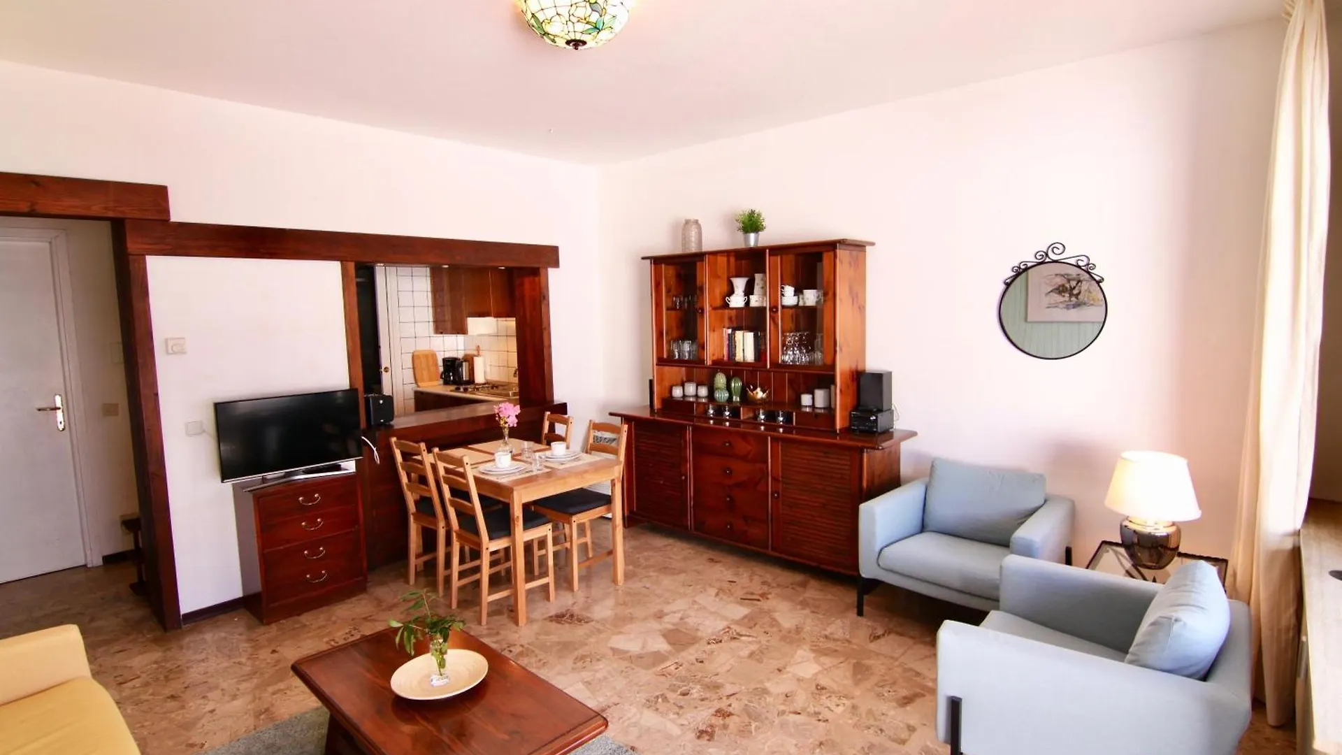 Apartment Ferienwohnung Casa Roccia Pino Lago Maggiore Italien
